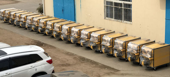 Máy sưởi dầu thải gà bền SS Phòng đốt với bốn bánh